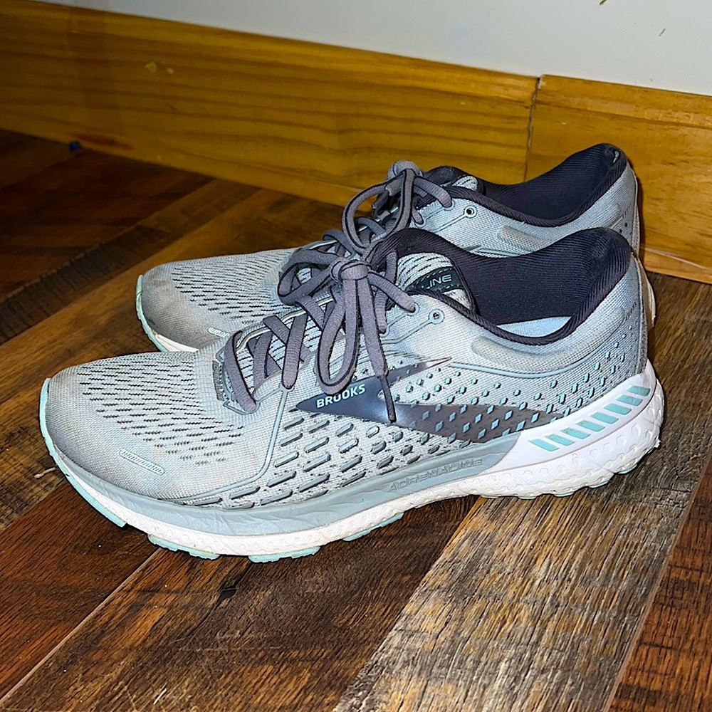 Women’s Brooks Adrenaline
